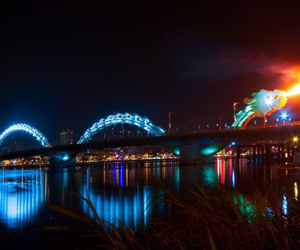 Dragon Bridge With Fire