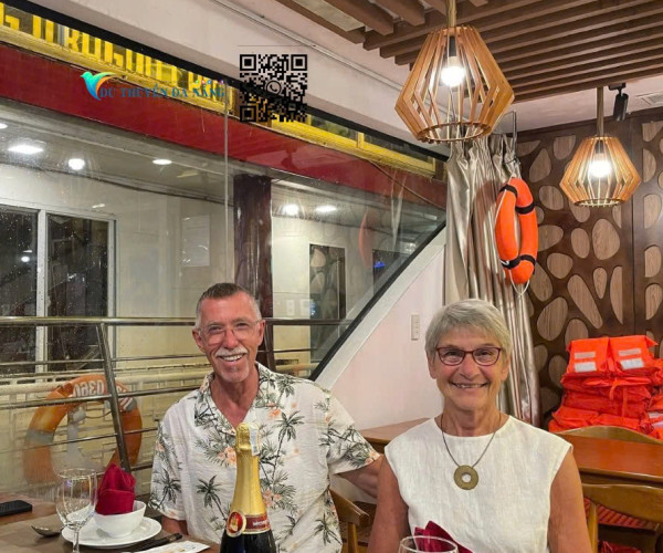 Da Nang Dinner Cruise Tour Ticket